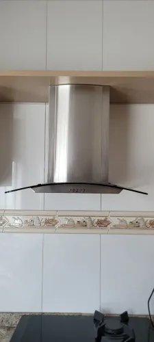 VENDO COIFA EM EXCELENTE ESTADO