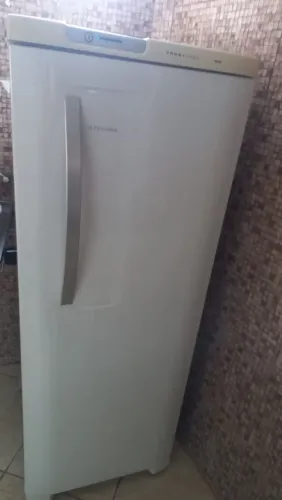 Geladeira Electrolux Frost Free 