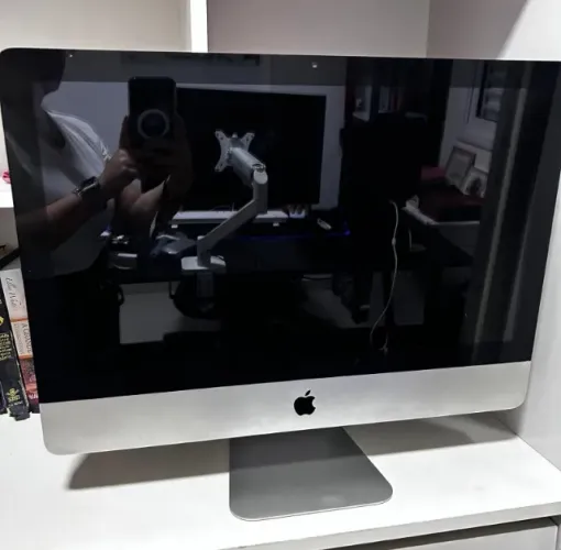 iMac 21.5 (2011)