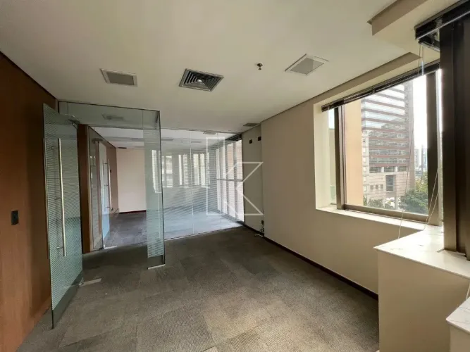 Sala com 110 m² à venda e para aluguel na Vila Olímpia