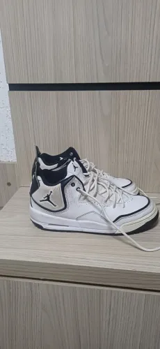 tênis Air Jordan tam 36 Courtside 23 (White Black)