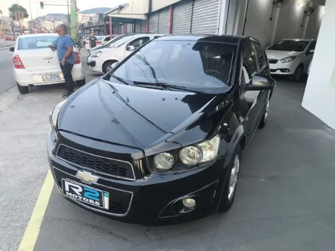 Chevrolet Sonic HB LTZ 1.6 16V Flexpower 5P Mec. 2012