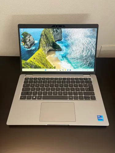Notebook Dell Latitude 5440 - Core i7 de 13ª Geração (Super Potente)