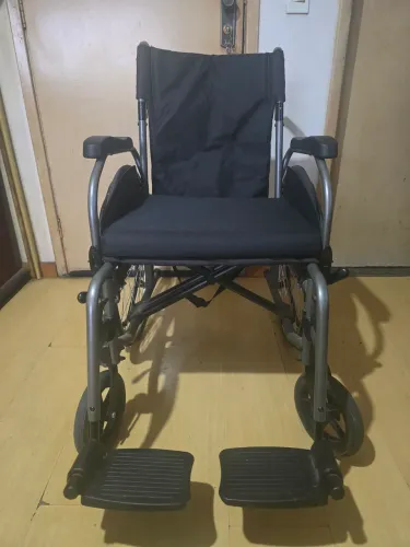 Cadeira de rodas Mobil Saúde
