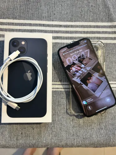 Vendo ou Troco iPhone 13, 128 Gb, Cor Meia-noite