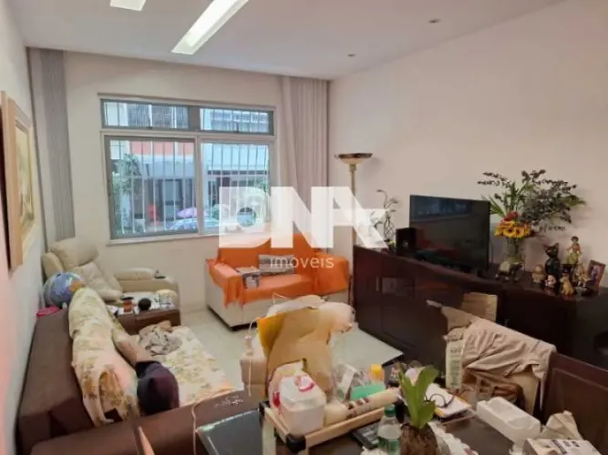 Apartamento : Padrão / Residencial / Leme