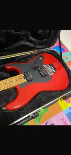 Guitarra Charvel San Dimas 2010 Made in Japan
