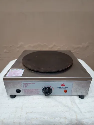 Vendo Crepeira Elétrica - Nunca Usada 