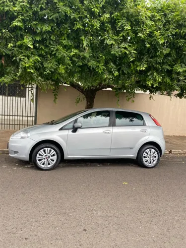 Fiat Punto ELX 1.4 Fire Flex 8V 5P 2010
