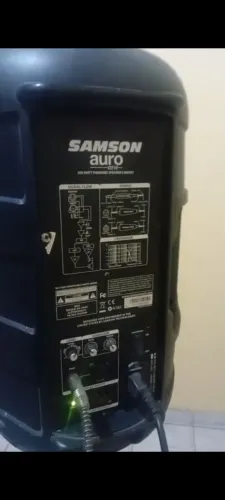 Caixa de som da Samson 