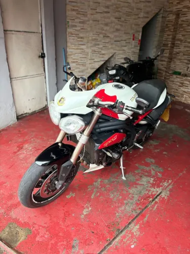 Triple 1050i 2014