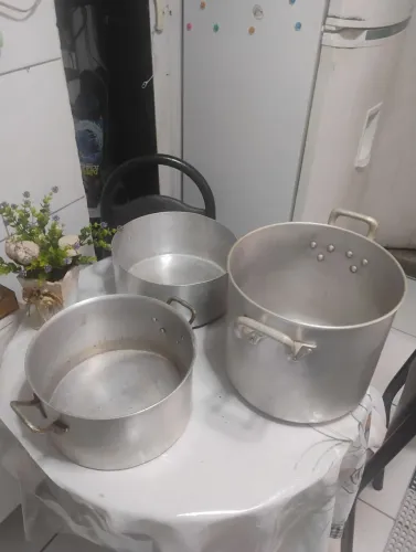 Panelas para cozinhas..bom estado de conservação