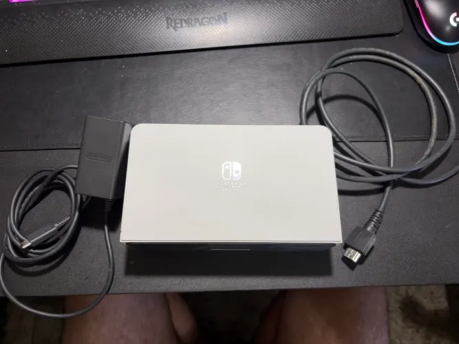 Dock Original Nintendo Switch Oled C/ fonte e cabo HDMI originais
