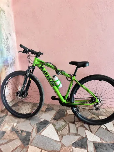 Bicicleta lótus aro 29
