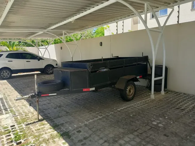 Carrocinha estrutura metálica