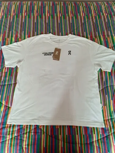 Camiseta On Squad Race