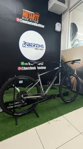 Bicicleta MTB Cannondale aro 29 tamanho 19