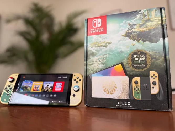NINTENDO SWITCH OLED ZELDA EDITION