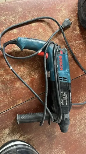 Martelete novo R$800