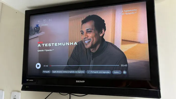 TV SEMP 32 polegadas em ótimo estado de conservação