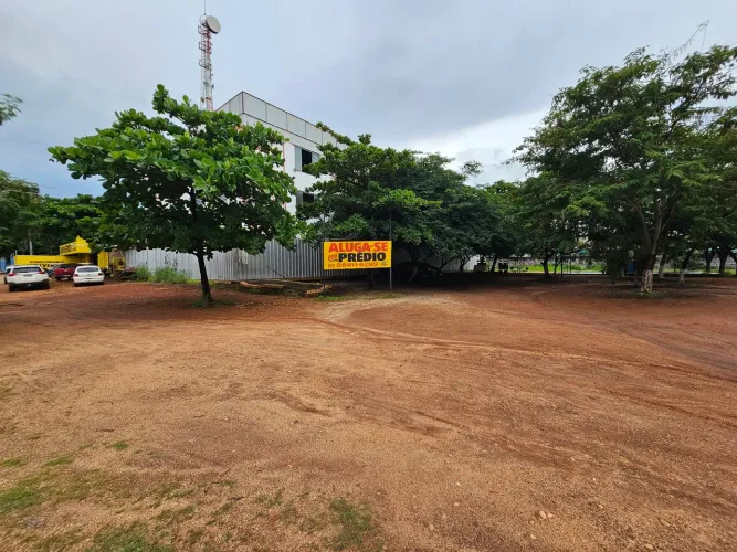 ALUGA-SE Prédio comercial no centro de Palmas-TO 