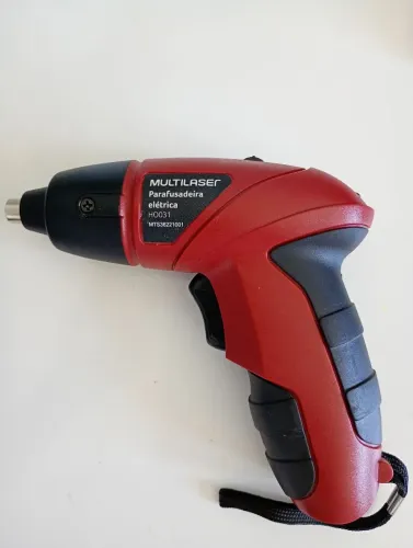 Parafusadeira Elétrica Multilaser Recarregável Com Lanterna Bivolt 