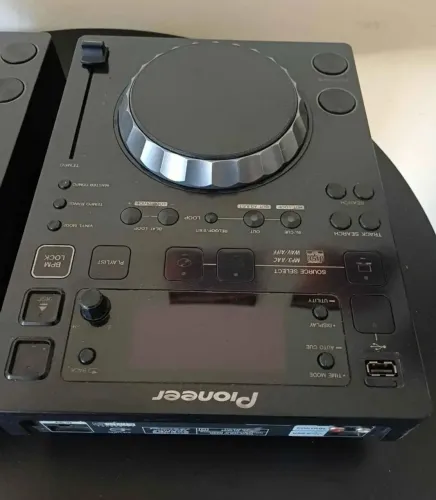 CDJ Pioneer 350 Multicanal. Funcionando Perfeitamente 