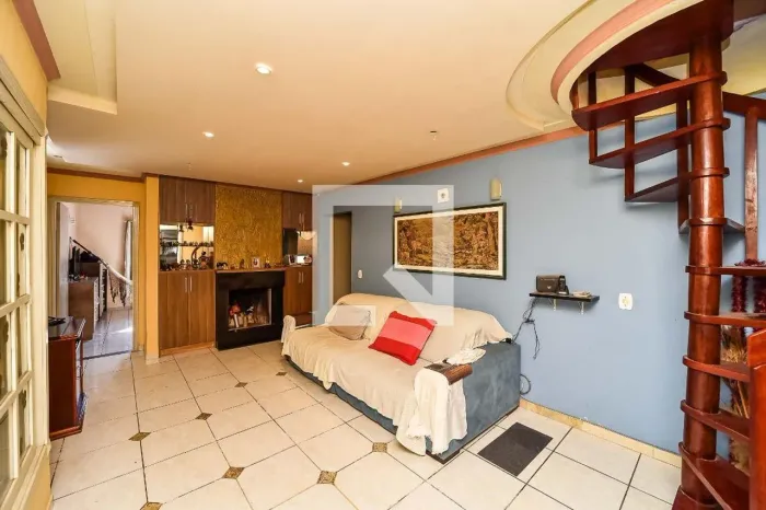 Casa à Venda - Rubem Berta, 6 Quartos, 390 m2