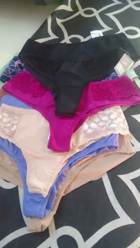 Roupas femininas,masculinas,roupas intimas femininas,masculinas,pijamas adulto,calças.