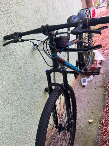 Vende-se Bicicleta Aro 29