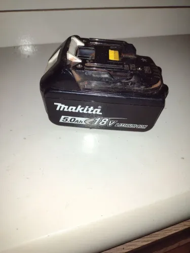 BATERIA MAKITA PARA EQUIPAMENTOS PORTÁTEIS