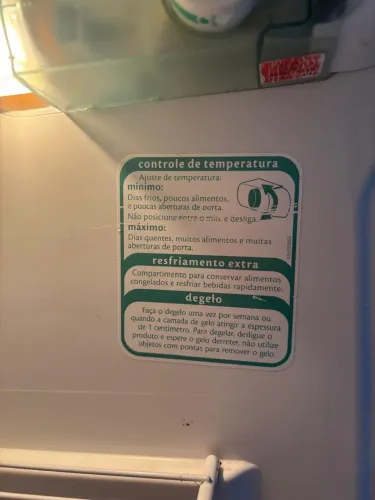 Vende-se geladeira