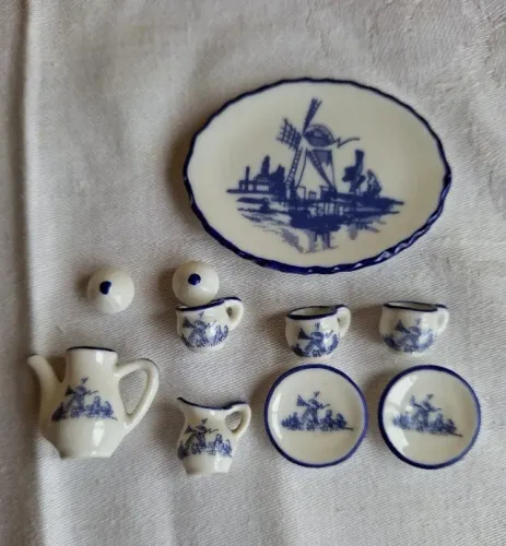 Miniatura de jogo de chá em de porcelana 