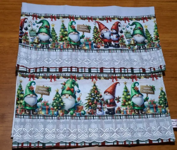 CONJUNTO: 1 PANO DE PRATO COM 1 PANO ATOALHADO