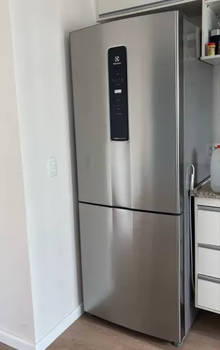 Geladeira Electrolux Inverter 490l