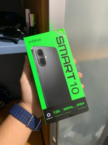 Infinix Smart 10 Gold/ Black 128/8RAM Novo