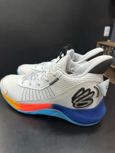 Tênis Basquete Masculino Nº 42 - Under Armour Curry 3Z7