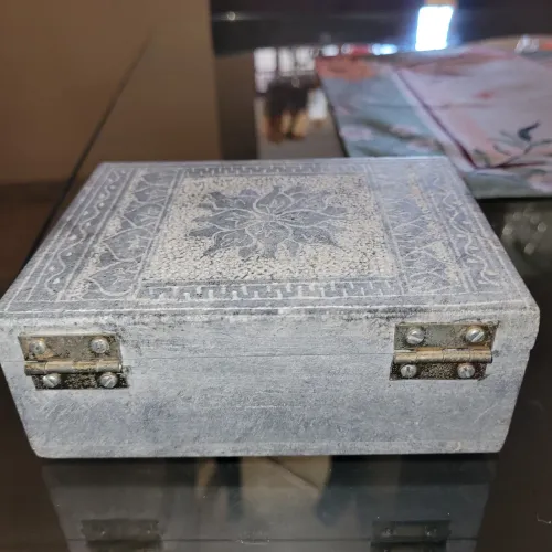 Porta joias em pedra sabão