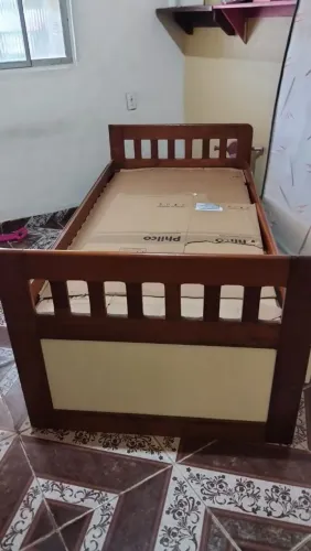 CAMA DE SOLTEIRO FEITA COM MADEIRA DE LEI+ COLCHÃO 