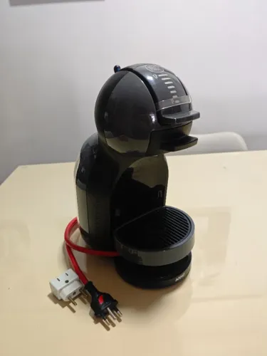Cafeteira Mini Me 2.0 Dolce Gusto Preto Onyx 220V