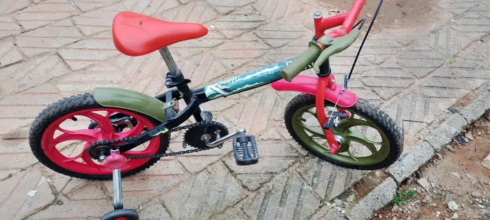 Vendo bicicleta Caloi aro 16