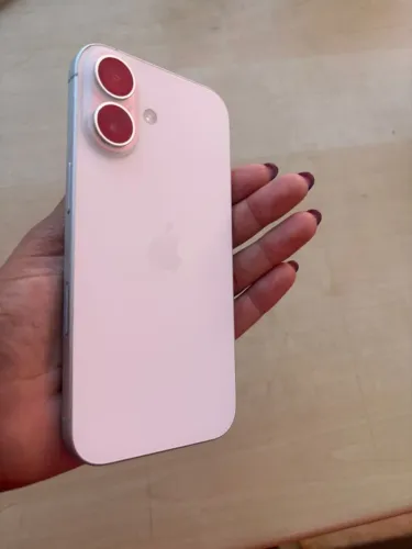 Iphone 16 branco na caixa com 256 gb