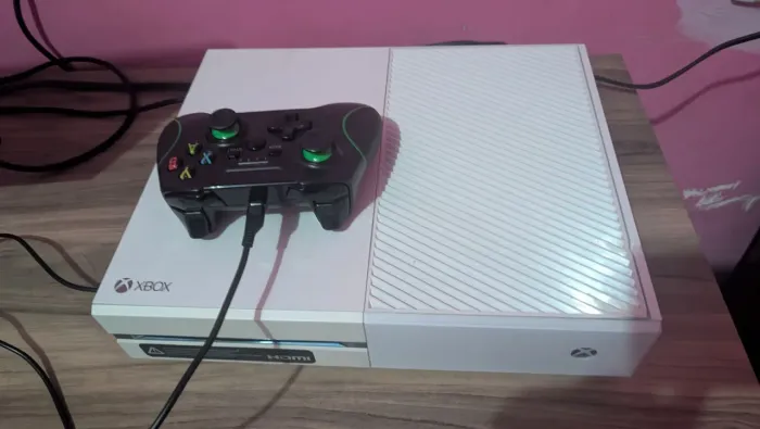 XBOX ONE FAT- branco, 1T