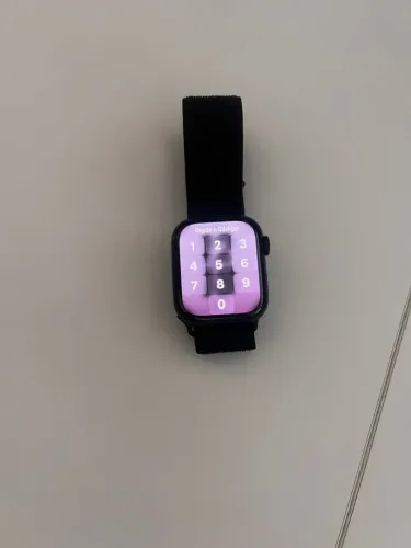 Apple Watch série 9<br>Bateria:96%<br>Acompanha: caixa + 2 pulseiras<br>Valor:1.700
