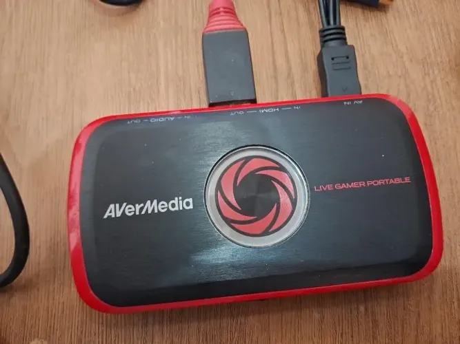 Placa de Captura AVerMedia Live Gamer Portable C875 - Seminova (Usada apenas 1 vez)