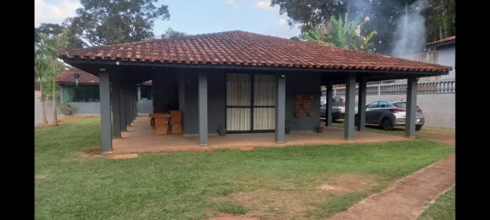 Chácara para Venda em Jarinu, 000, 3 dormitórios, 1 banheiro, 8 vagas