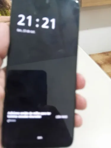Celular novo.