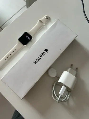 Apple Watch SE