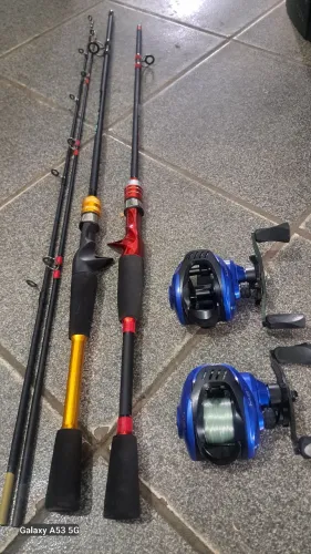 2 conjuntos carretilhas albatroz M21 direitas varas importadas 1.50 m 10-20 lbs