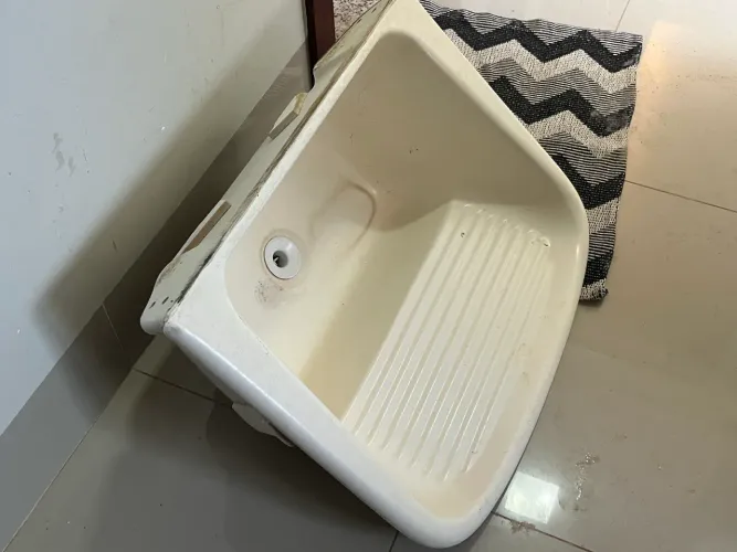 Tanque em louça